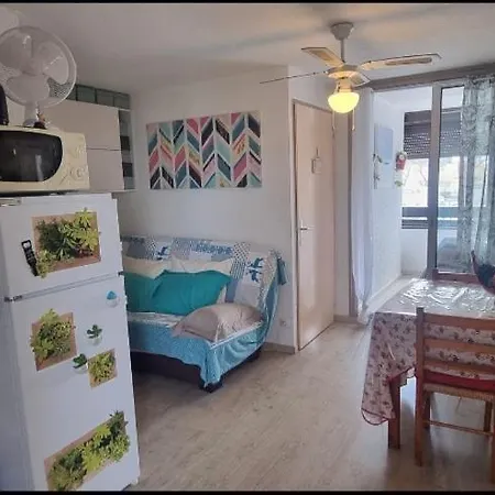 Front De Mer, Appt 4 Couchages, 2 Chambres, Secteur Grande Lydia *